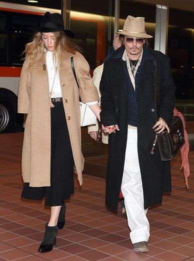 Johnny Depp và người tình được chào đón ở Nhật Bản 13