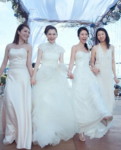 Những khoảnh khắc diện váy cưới của Lâm Tâm Như 7