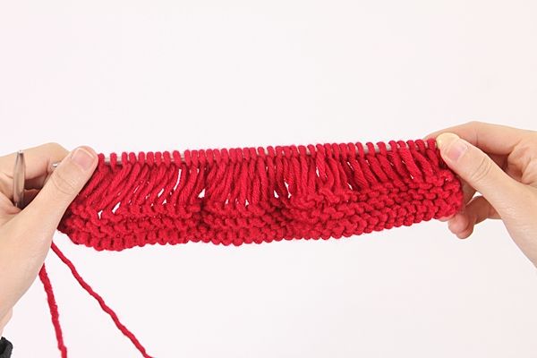 Cách đan khăn len ống 3 màu cực đẹp đi chơi ngày Tết 6