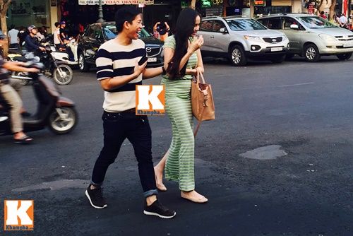 Hot: HH Diễm Hương dáng chuẩn trên phố 2 tuần sau khi sinh 9