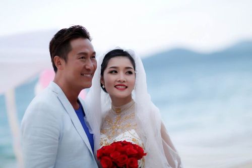 Hoa hậu Triệu Thị Hà mặc váy cưới lộng lẫy 18