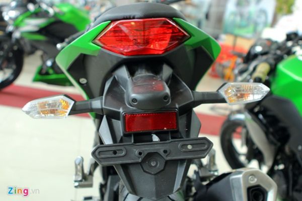 Kawasaki Z250 giá trên 200 triệu đồng tại Hà Nội 9
