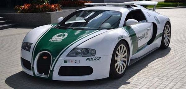 Điểm mặt 6 xe ôtô cảnh sát siêu tốc nhất thế giới 15