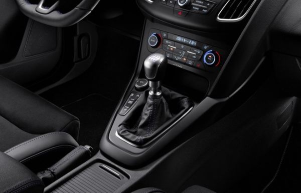 Ford trình làng Focus RS 2016 6