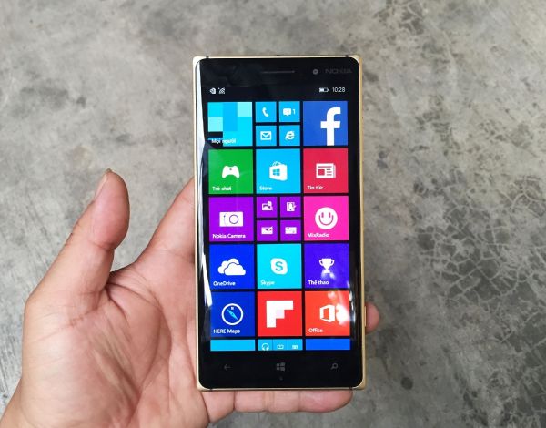 Cận cảnh Lumia 830 phiên bản đặc biệt tại Việt Nam 16