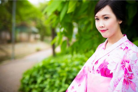 Hoa khôi Ngoại thương khoe dáng yêu kiều trong trang phục Nhật Bản 7