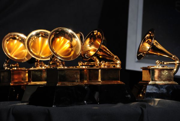 Vợ chồng Beyoncé Knowles giành hai giải Grammy năm 2015 6