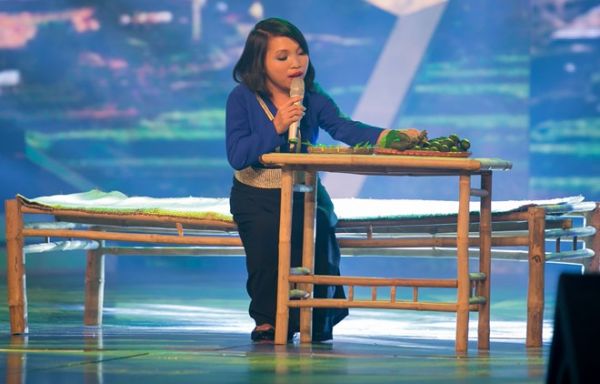 Con gái Trang Nhung hát nhạc kịch tại Got Talent 10