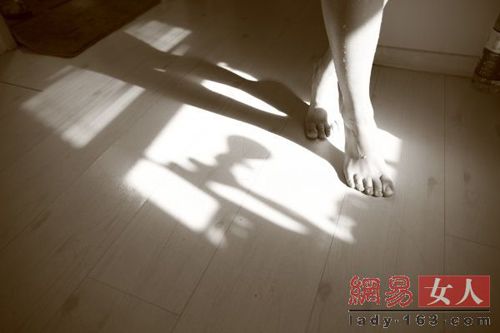 Thiếu nữ Trung Quốc trải lòng về nghề mẫu khỏa thân 27