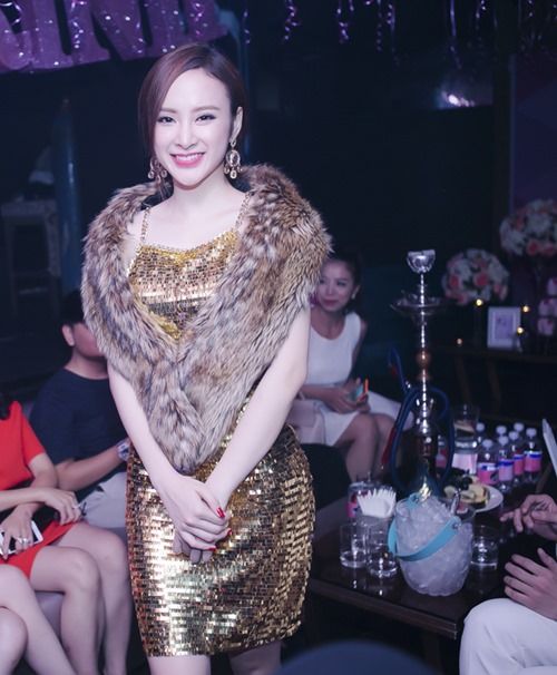 Angela Phương Trinh gợi cảm đón sinh nhật tuổi 20 3