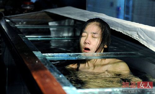 Thiếu nữ Trung Quốc trải lòng về nghề mẫu khỏa thân 9