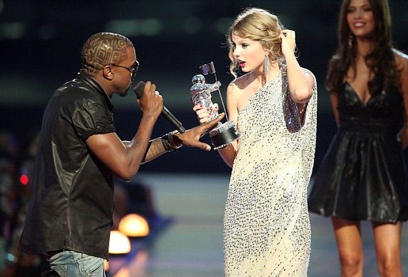 Kanye West bất bình với kết quả Grammy lần thứ 57 7