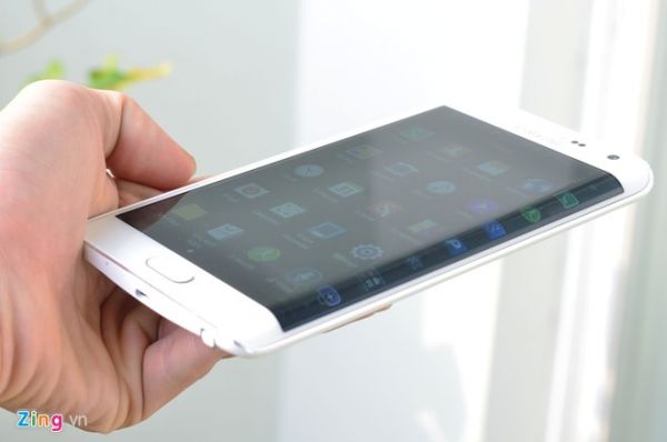 Đánh giá Samsung Galaxy Note Edge: Màn hình cong thú vị 3