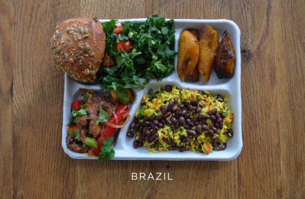 Ngắm bữa trưa tại trường của học sinh khắp nơi trên thế giới 6