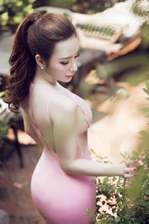 Angela Phương Trinh sexy khó cưỡng với váy xuyên thấu 15