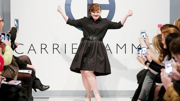 Người mẫu mắc hội chứng Down diễn ở New York Fashion Week 2