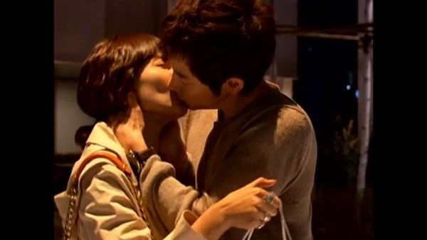 5 màn "cưỡng hôn" đáng nhớ trên màn ảnh Hàn 3
