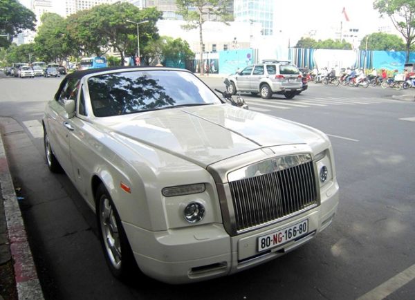 Loạt xe siêu sang xuất hiện ở Sài Gòn trong năm 2014 12