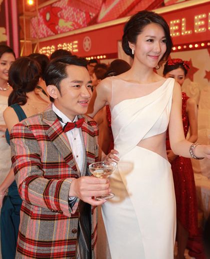 Tài tử TVB từng tự ti khi theo đuổi Hoa hậu 2