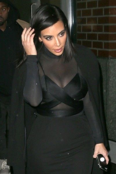 Kim Kardashian ăn vận gợi cảm tại tuần lễ thời trang New York 6
