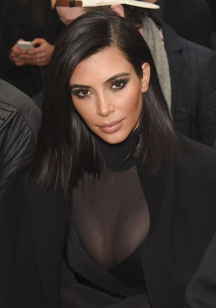 Kim Kardashian ăn vận gợi cảm tại tuần lễ thời trang New York 12