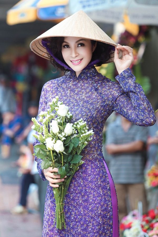 Chọn áo dài du Xuân hợp mốt như mỹ nhân showbiz Việt 3