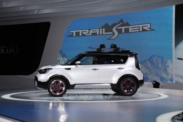 KIA khoe công nghệ với Trail"ster 4WD hybrid concept 8