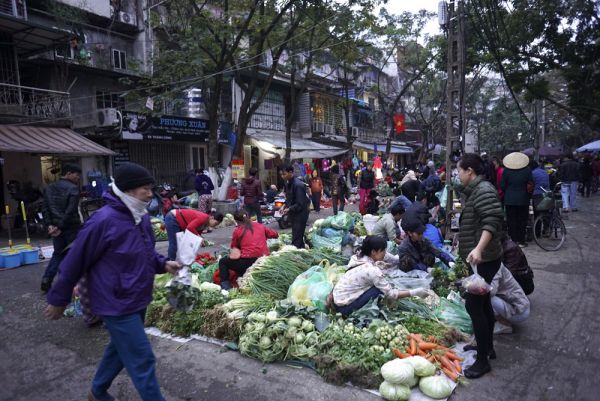 Hà Nội: Chớp nhoáng chợ sớm ngày 30 tết 6