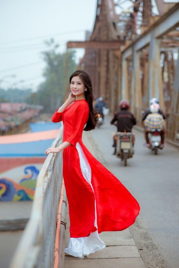 Chọn áo dài du Xuân hợp mốt như mỹ nhân showbiz Việt 18