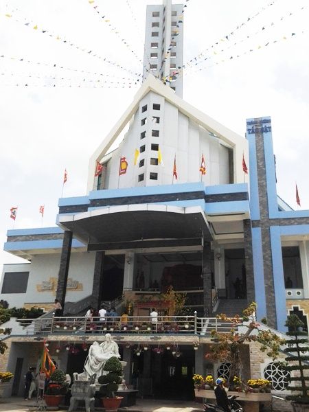 Thiền viện lớn nhất ĐBSCL tấp nập người tới lễ Phật cầu may 15