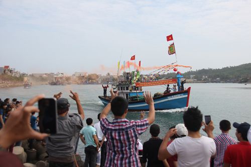 Độc đáo lễ hội "xông biển" đầu năm của ngư dân Quảng Ngãi 6