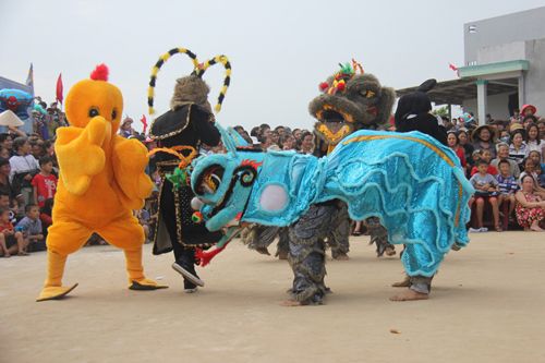 Độc đáo lễ hội "xông biển" đầu năm của ngư dân Quảng Ngãi 2