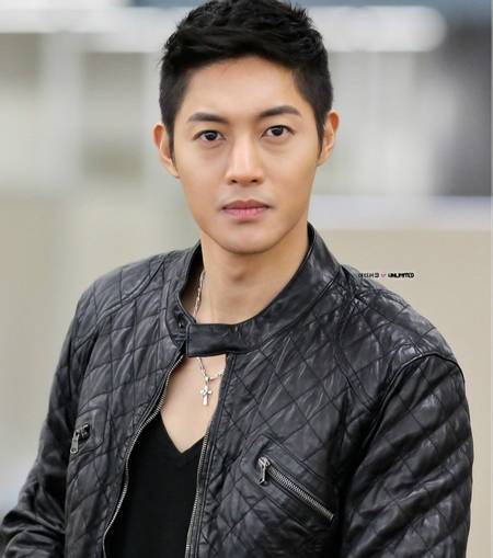 Bạn gái bị đánh đập của Kim Hyun Joong công khai kết quả khám thai 4