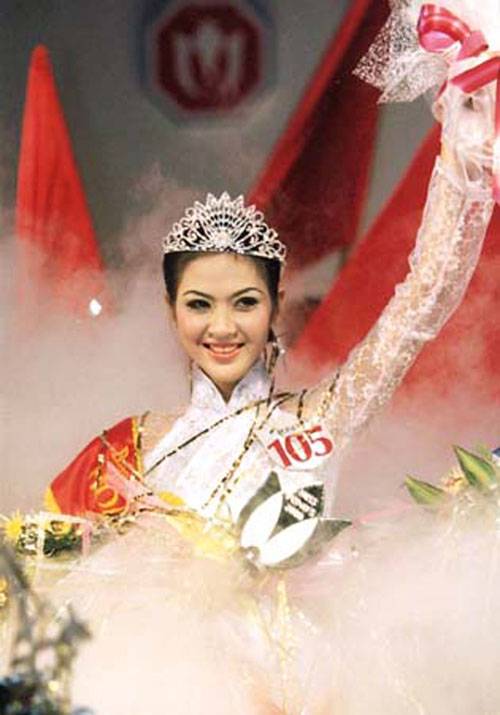 5 nàng “Lọ Lem” hóa công chúa của showbiz Việt 5