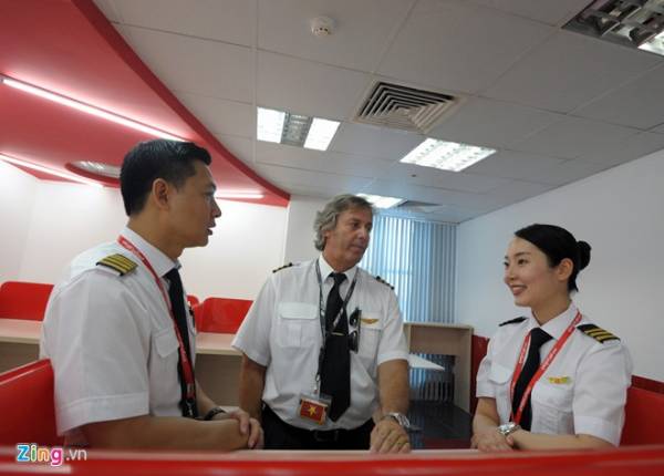 Nữ phi công Hàn Quốc xinh đẹp trên đường bay Việt Nam 3