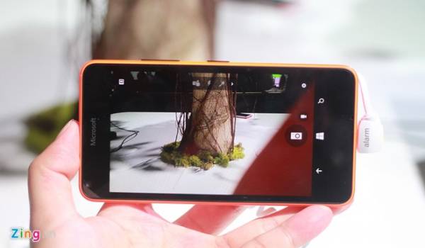 Thực tế Lumia 640 - smartphone 5 inch, giá tốt sắp về VN 5