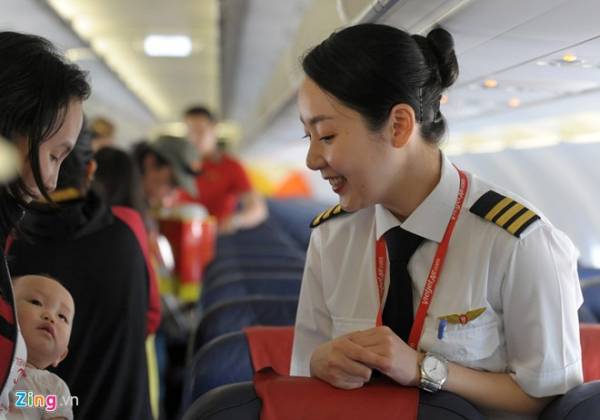 Nữ phi công Hàn Quốc xinh đẹp trên đường bay Việt Nam 7