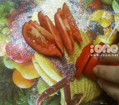 Cách nấu canh nấm kim châm chua cay ngon cơm ngày lạnh 4