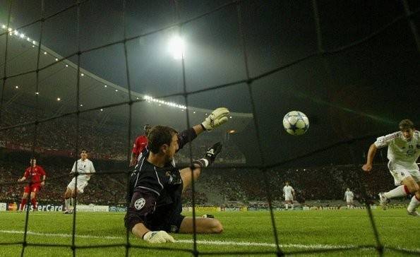 12 khoảnh khắc không thể quên ở kỷ nguyên Champions League 4