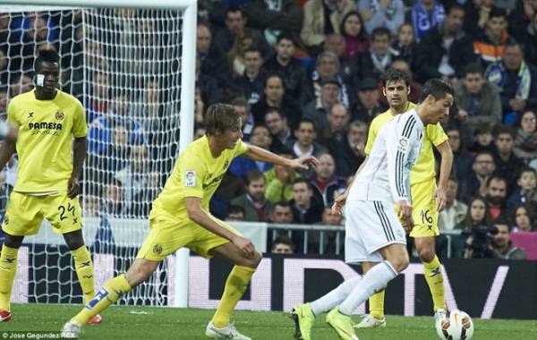 Ronaldo ghi bàn, Real vẫn bị Villarreal cầm hòa tại Bernabeu 9