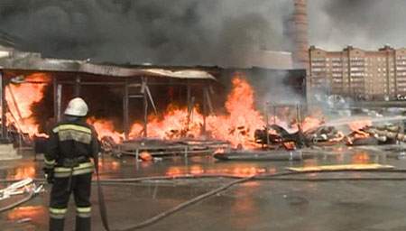 Lại cháy chợ ở Kazan, nơi có nhiều người Việt sinh sống 3