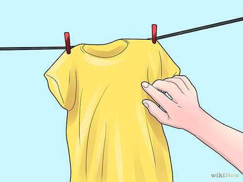 7 cách tẩy sạch nấm mốc khó chịu trên quần áo 9