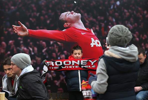 M.U 3-0 Tottenham (H1): Rooney độc diễn ghi bàn đẹp mắt 12
