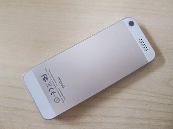 Điện thoại cơ bản nhái kiểu dáng iPhone 5S giá 380.000 đồng 6