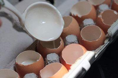 Cách làm thạch rau câu hình trứng gà cực ngon cho bé 7