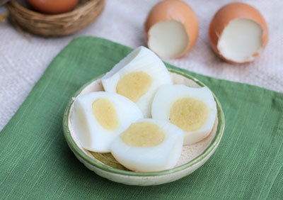 Cách làm thạch rau câu hình trứng gà cực ngon cho bé 11