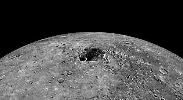 Bề mặt sao Thủy lộ diện nhờ hình ảnh từ tàu vũ trụ 3