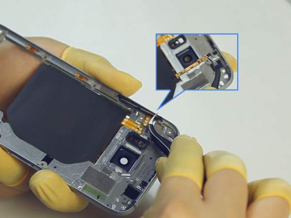 “Mổ xẻ” bên trong Samsung Galaxy S6 6