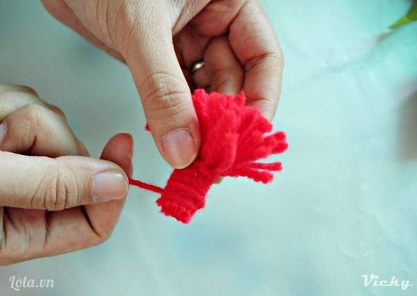 Cách làm hoa cẩm chướng bằng len siêu dễ thương 7