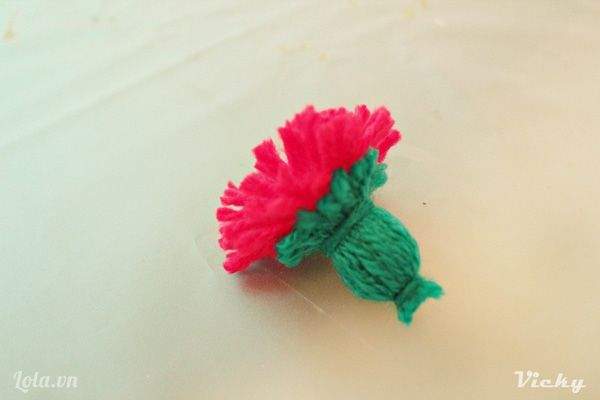 Cách làm hoa cẩm chướng bằng len siêu dễ thương 10